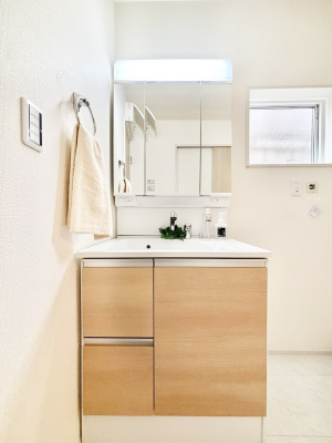 ���ʑ�E���ʏ��@���[�͂Ƌ@�\���ɗD�ꂽ���ʉ��ϑ�