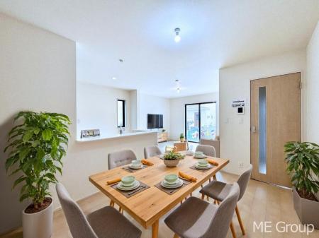 ���r���O�@���Ƒ��̓��₩�Șb�����ŕ�܂�閾�邢���r���O  ���Ƌ��CG�ł�