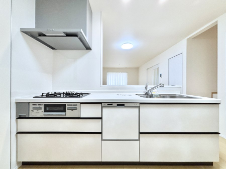 �L�b�`���@�������������I�ɁA�y�����I�V�X�e���L�b�`��  