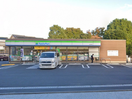 ���ӊ��@�R���r�j 300m �t�@�~���[�}�[�g ������X