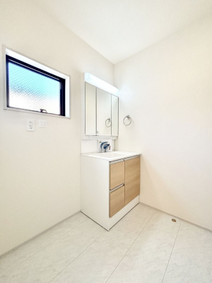 ���ʑ�E���ʏ��@���邢���ʏ��͖����̐g�x�x���y�����ł����Ⴂ�����ł��B