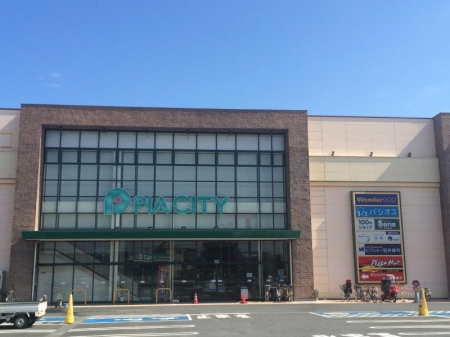 ���ӊ��@�V���b�s���O�Z���^�[ 3100m �s�A�V�e�B��z�J 