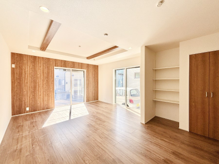 ���̑����ρ@�Ƒ������R�ƏW�܂�e���̃X�y�[�X�ɂȂ肻���@