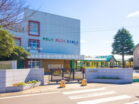 ���ӊ��@���w�Z 1200m ���{�s���O�����w�Z