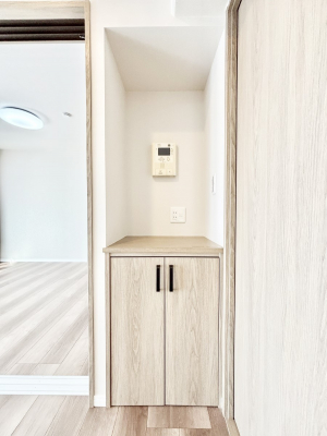 ���̑����ρ@���r���O�̃J�E���^�[�����[