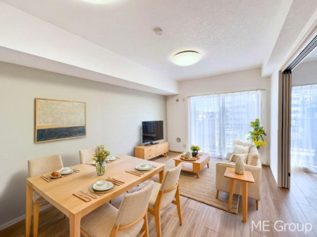 ���r���O�@�������������͋C�̂k�c�j�͉Ƒ��݂�Ȃ̉��K��ԁ@���Ƌ��CG�ł�