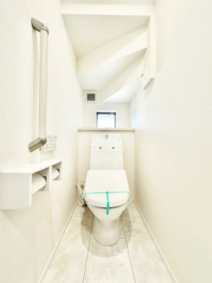 �g�C���@�g�C���͉������@�\�t��