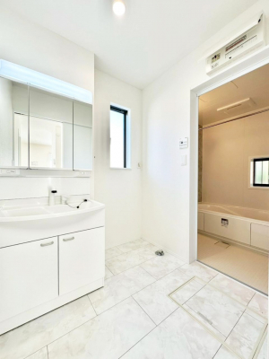 ���̑��@�L�X�Ƃ�Ƃ�̂��郉���h���[�X�y�[�X