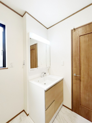 ���̑��@�L�b�`���Ƃ̓������l�����������W���݌v�ŖZ�������Ԃ̉Ǝ������N���N