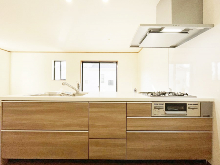 �L�b�`���@�������������I�ɁA�y�����I�V�X�e���L�b�`��