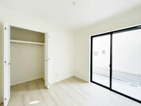 ���̑����ρ@�u�₩�ȓ��������������S�̂�D������ݍ���ł���܂�