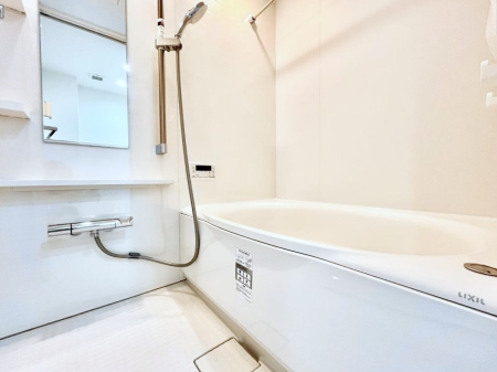 �����@����̔�������Ă���閾�邢�������̂���o�X���[��  