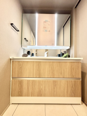 ���ʑ�E���ʏ��@������������ʉ��ώ��Œ��̐g�x�x�����K  