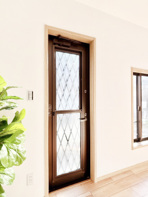 ���̑����ρ@�L�b�`���ɖ��邳���v���X���Ă���鏟����B������Ƃ����S�~�o���Ȃǂɕ֗��ł��I