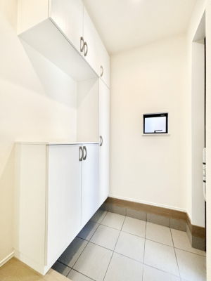 ���ց@���邢���ւ͂��q�l�����o�}������̂ɂ҂�����ł��I 