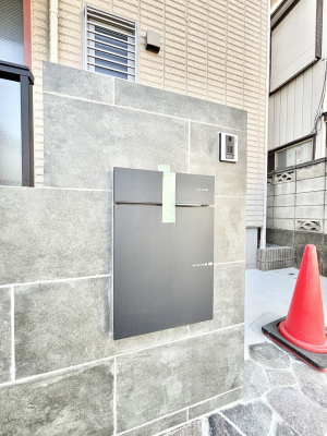 ���̑��@�V���v���f�U�C���̃|�X�g�B