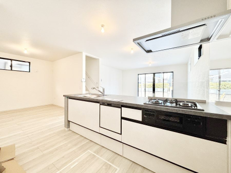 �L�b�`���@�L�X�Ƃ����g������̗ǂ��L�b�`���œ��X�̂��������y�����Ȃ肻��