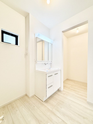 ���̑��@�L�X�Ƃ�Ƃ�̂��郉���h���[�X�y�[�X