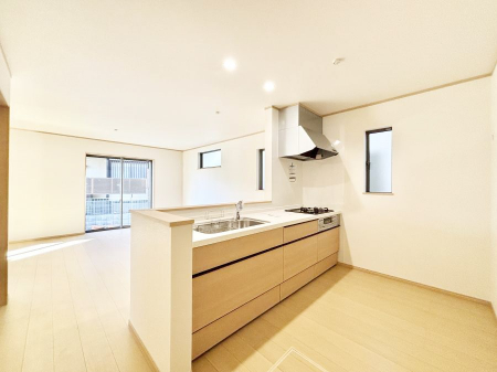 �L�b�`���@���������Ȃ��炲�Ƒ��Ƃ̉�b���y���߂�ΖʃJ�E���^�[�L�b�`��