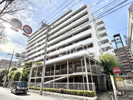 ���n�O�ώʐ^�@�O�� �����ɕ֗��Ȓn�ɐL�т₩�ȉƑ��̐������i��`���Z�܂�