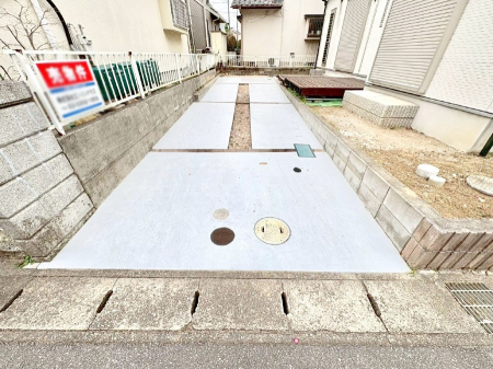 �@�����Ɍ������Ȃ����ԃX�y�[�X�B