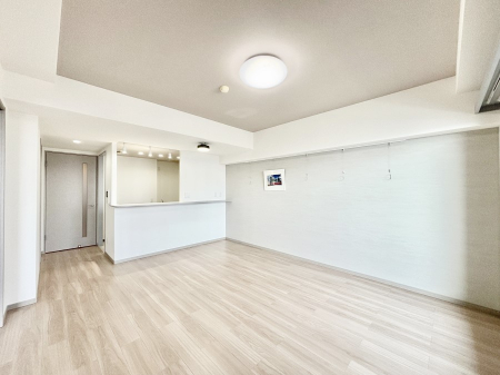 ���r���O�@���K���Ƃ�Ƃ���f�U�C���������r���O�B