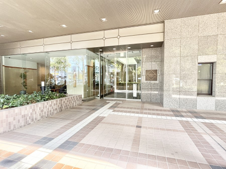 �G���g�����X�@�������������͋C�̃G���g�����X�@