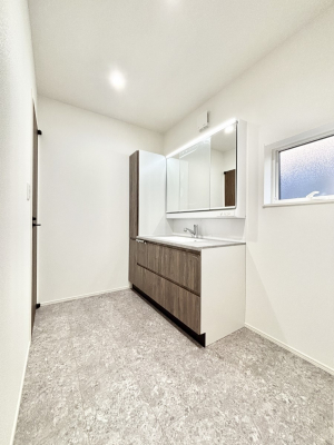 ���̑��@�L�X�Ƃ�Ƃ�̂��郉���h���[�X�y�[�X�B  