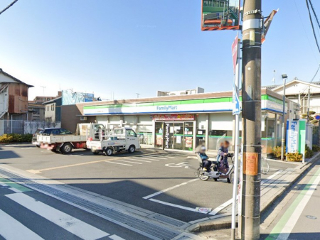 ���ӊ��@�R���r�j 240m �t�@�~���[�}�[�g �������܉h�a�ܒ��ړX