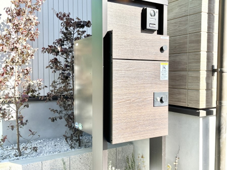 ���̑��@�O�ρu��z�{�b�N�X�v���Ԃ��C�ɂ�����z�������ł����S�Ɏ󂯎��܂��B 