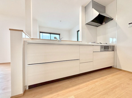 �L�b�`���@��Ƃ肠��L�b�`���ł͂��Ƒ��Ɗy�������������ł��܂��B