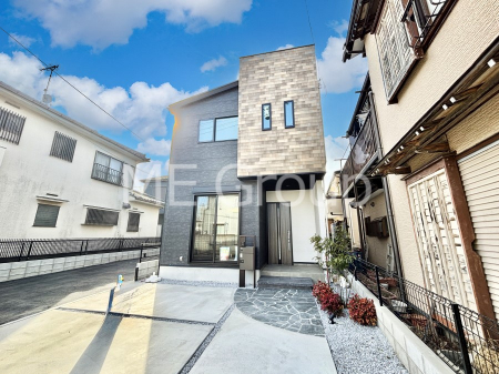 ���n�O�ώʐ^�@�������ꂽ�O�ρA�㎿�ȏZ��Ԃ��L���鎺���͉i�����S���ĉ߂�����Z���ł��B 