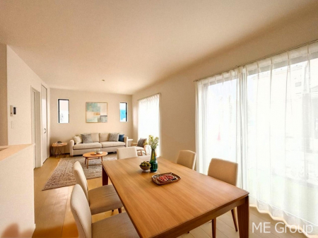 ���r���O�@���Ƒ��̓��₩�Șb�����ŕ�܂�閾�邢���r���O  ���Ƌ��CG�ł�