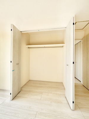 ���[�@�����Ղ�̎��[�X�y�[�X�ŉ��K�ɕ�点���� 