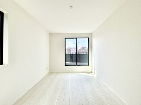 ���̑����ρ@�o���R�j�[���J�������v���X���Ă����m��