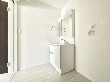 ���ʑ�E���ʏ��@���邢���ʏ��͖����̐g�x�x���y�����ł����Ⴂ�����ł��B