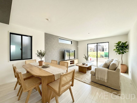 ���r���O�@���Ƒ��̓��₩�Șb�����ŕ�܂�閾�邢���r���O  ���Ƌ��CG�ł�