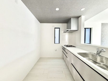 �L�b�`���@��Ƃ肠��L�b�`���ł͂��Ƒ��Ɗy�������������ł��܂��B