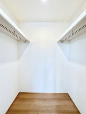 ���̑��@�ߗނ��n���K�[�Ɋ|�����܂܎��[�ł���WIC�B�ߗނ̐������ڂ����₷���ĕ֗��ł��I