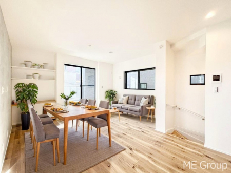 ���r���O�@���Ƒ��̓��₩�Șb�����ŕ�܂�閾�邢���r���O  ���Ƌ��CG�ł�