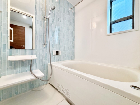 �����@����̔�����₷��؂ȃo�X�^�C���B�������Ƃ����C���y����Ŕ����Ƃ肽���ł��ˁI  