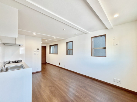 ���̑����ρ@�V���v���ȃf�U�C���Ȃ̂ŃC���e���A���l����̂��y���݂ł��ˁI