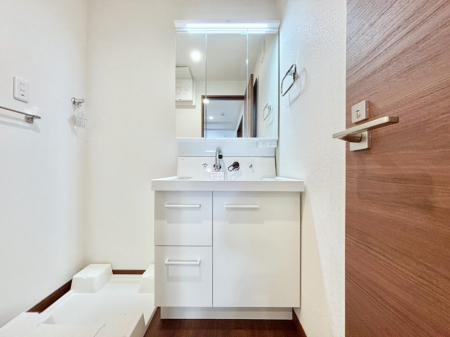 ���ʑ�E���ʏ��@�傫�����₷���O�ʋ��Ő�����������ʑ�́A�g�����Ȃ݃`�F�b�N�┧�̂������ɂ������߂ł��B 