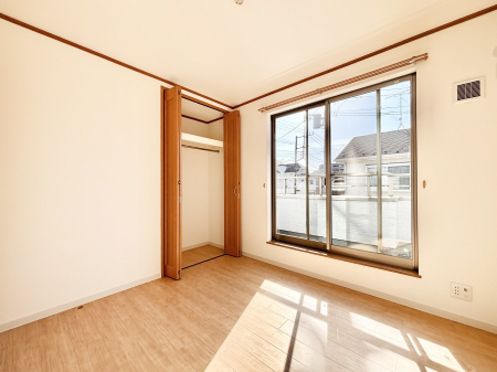 ���̑����ρ@�o���R�j�[���J�������v���X���Ă����m��