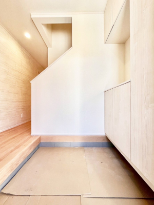 ���ց@�Ƒ��̋A��₨�q�l�������������}���錺��