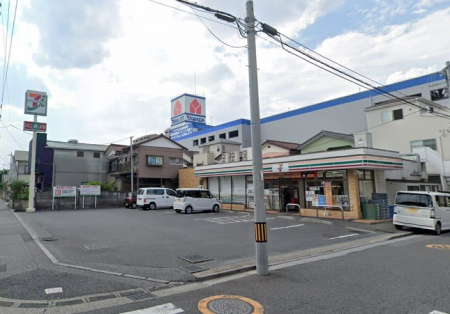 ���ӊ��@�R���r�j 300m �Z�u��-�C���u�� ����؂R���ړX