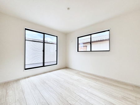 ���̑����ρ@2�ʍ̌����m�ۂ������邢��ԁB�Ƒ��݂�Ȃ����K�ȕ�炵����������݌v�ł��B