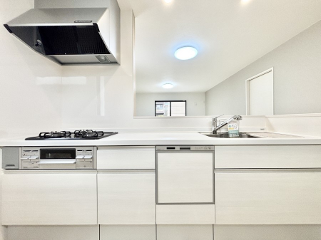 �L�b�`���@�H��@�E�򐅊�E�R�c���R�����Ȃǃf�U�C�������@�\�������˔������V�X�e���L�b�`���I