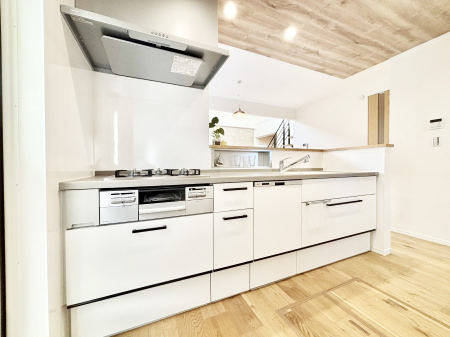 �L�b�`���@�L�X�Ƃ����g������̗ǂ��L�b�`���œ��X�̂��������y�����Ȃ肻��