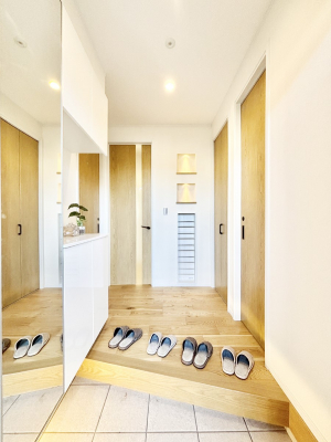 ���ց@�Ƒ��̋A��₨�q�l�������������}���錺��